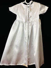 Load image into Gallery viewer, Unisex Baptismal Gown